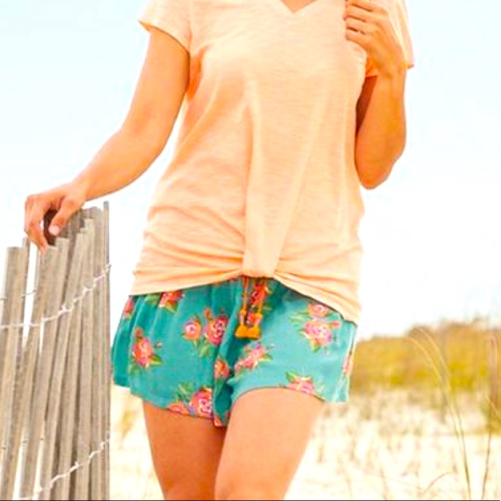 MATILDA JANE Long Walk shorts size small